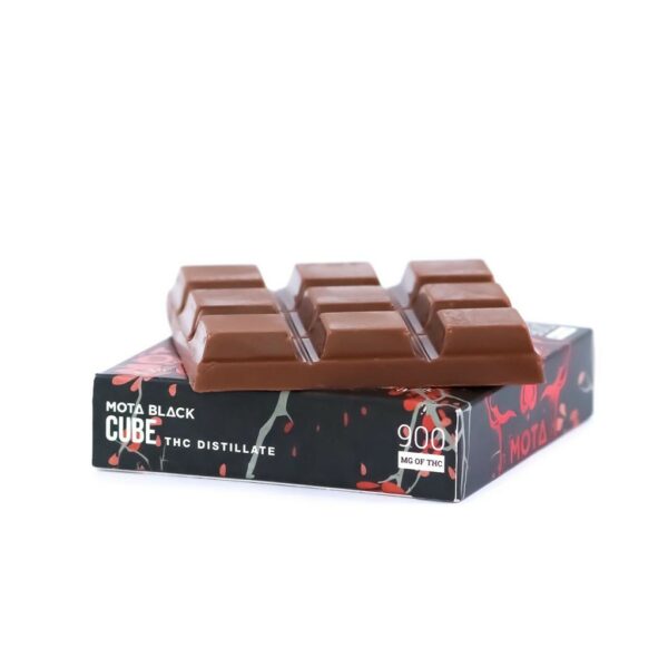 MOTA Edibles – Black Chocolate Cherry Cube – 900mg THC | CannaBudget Canada